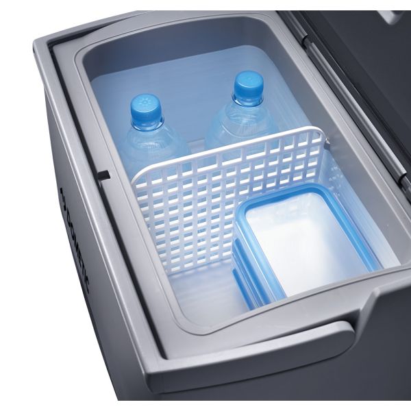 Interior de Nevera 18 litros con Compresor Dometic