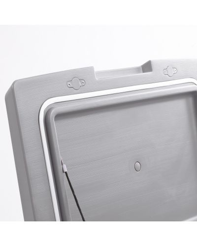 Nevera Híbrida Mobicool 41 litros - tapa