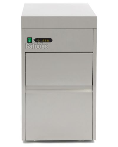 Vista frontal de la Máquina de hacer Hielo Picado Profesional Crush 50