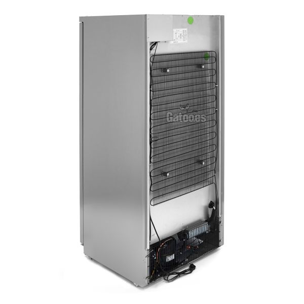 Vista trasera Congelador Vertical Profesional 600 Litros. Alto 187 x Ancho 77 cm.