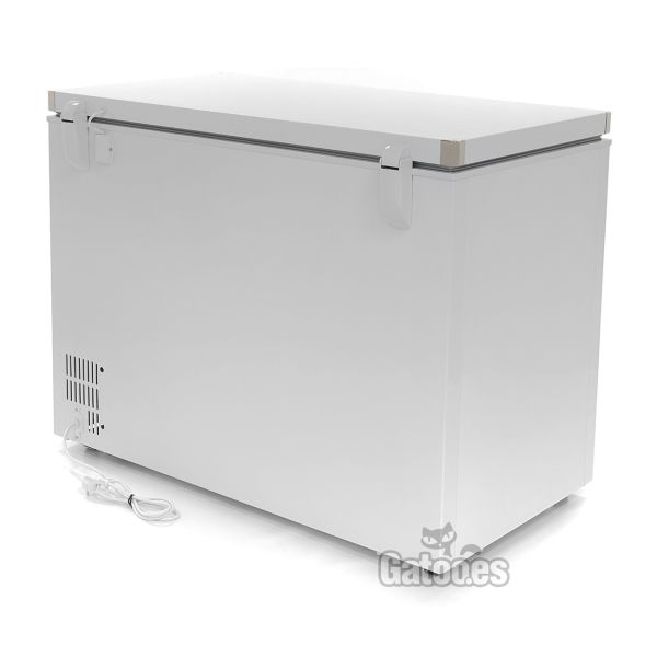 Vista trasera Congelador Horizontal Profesional 282 Litros. Puerta Ciega Abatible. Ancho 111 cm.